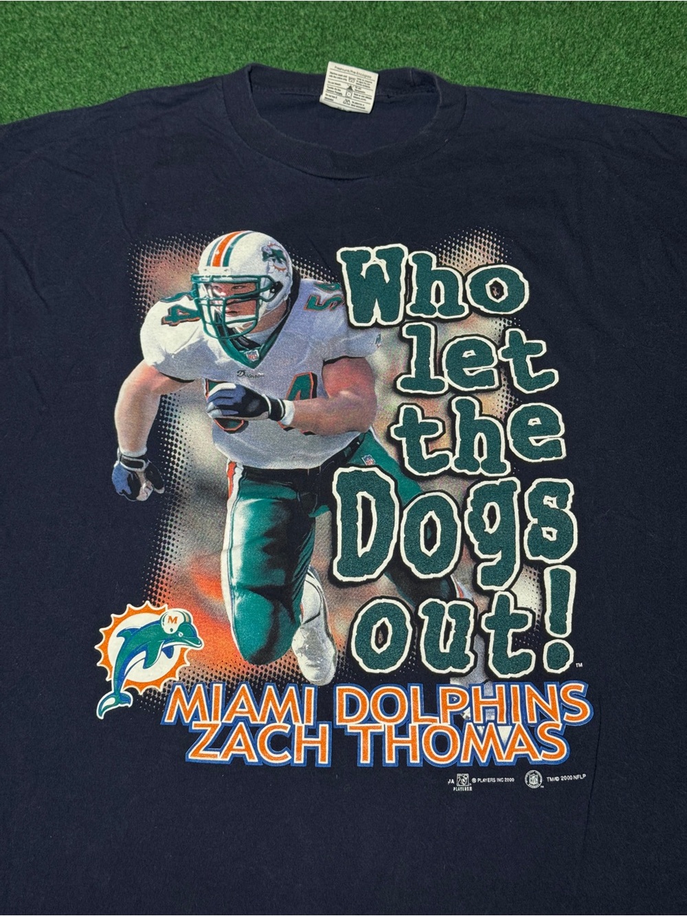 Vintage 90s Miami Dolphins Zach Thomas T-shirt, Baha Men Football 2000 (XL)